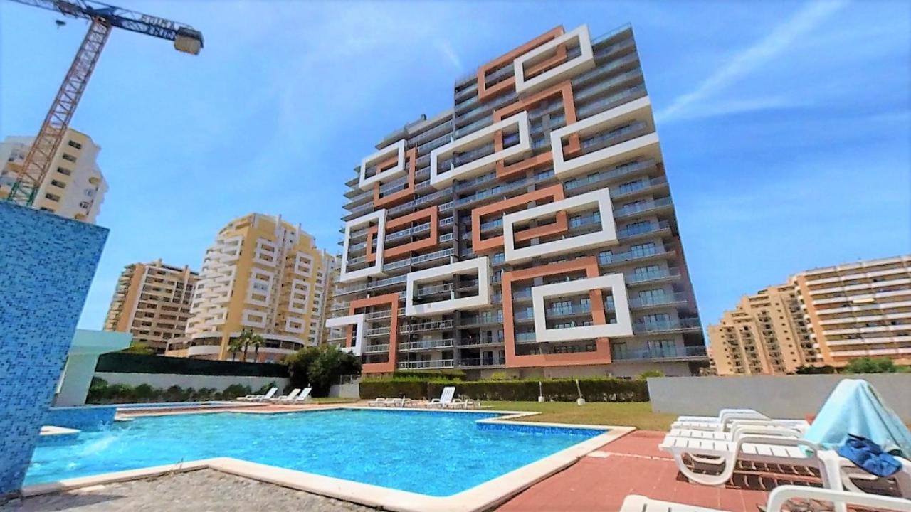 Apartamentos Turisticos Rocha Tower 15C Portimao Exterior photo