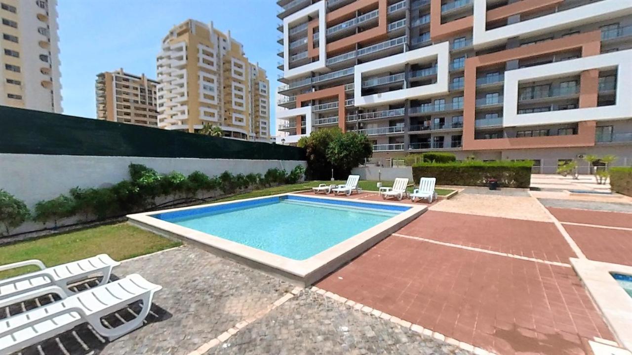 Apartamentos Turisticos Rocha Tower 15C Portimao Exterior photo