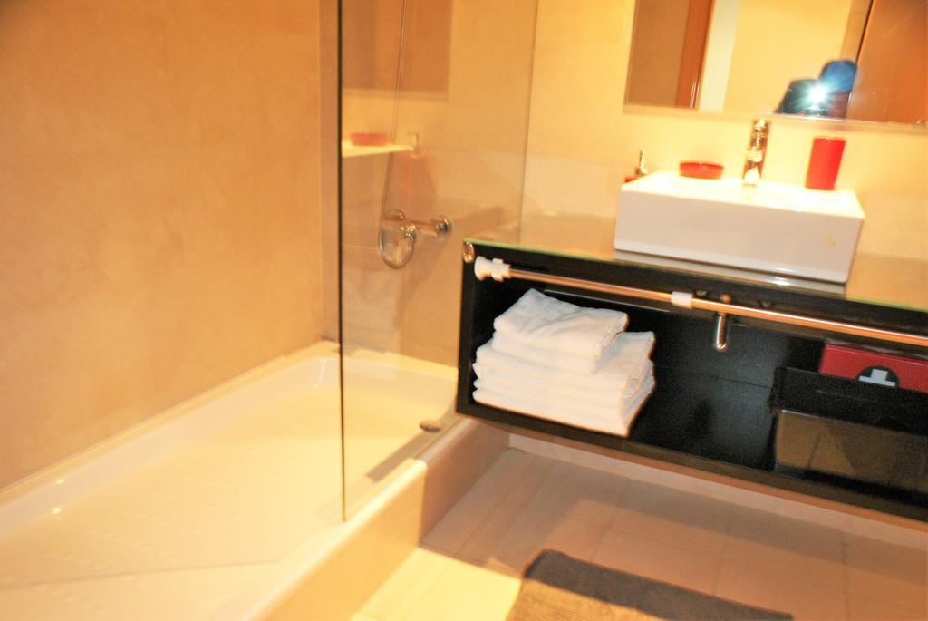 Apartamentos Turisticos Rocha Tower 15C Portimao Exterior photo